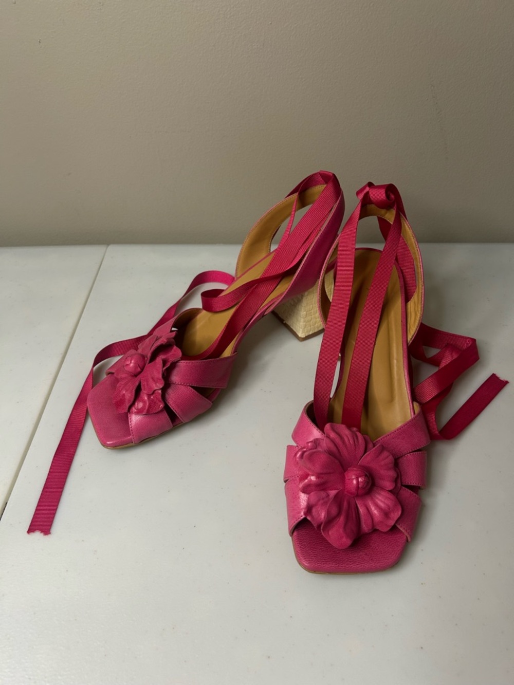 Anthropologie Katerina Pink Floral Ribbon Lace Up Block Heel Sandals 41